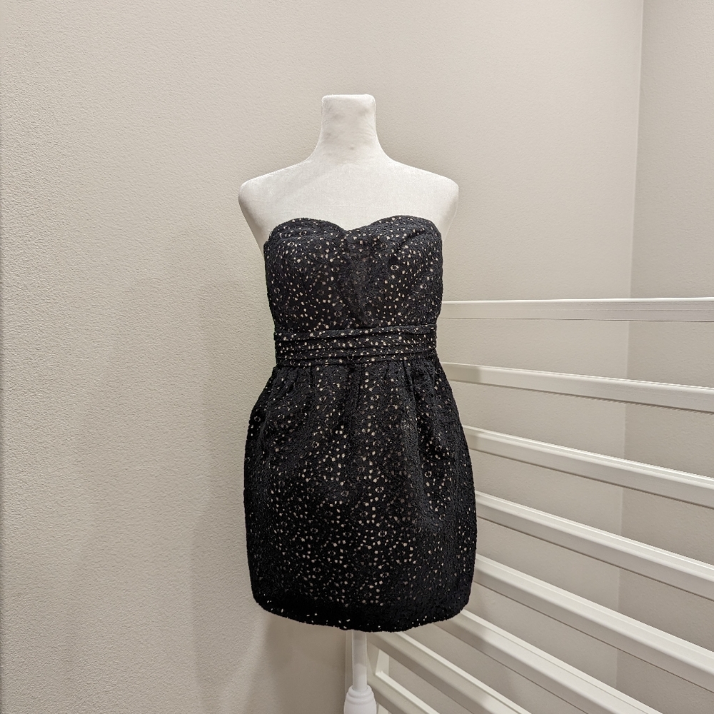 Urban Outfitters Pins and Needles Mini Dress Black Eyelet Sweetheart Dress Sz 0